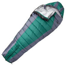 Slumberjack Ultimate 30F Synthetic-Fill Sleeping Bag - Short Size - Right Zipper - 2010 Model