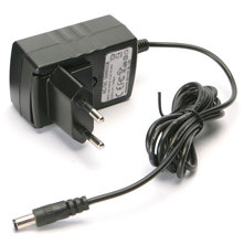 Underwater Kinetics Euro (220) Charger for the Light Cannon, Aquasun, C8 Xenon & eLED Lights.