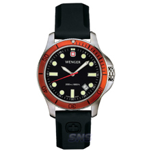 Wenger 72343 Battalion III Diver Black Dial, Polished Case & Black Rubber Strap
