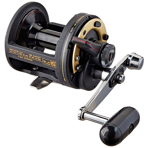lever drag reel