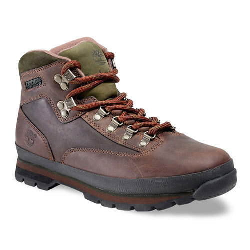 hiking in timberlands