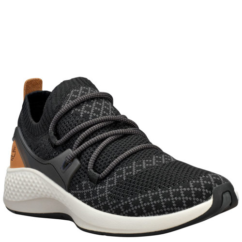 flyroam go knit sneakers