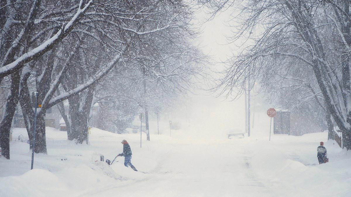 3 Notable Blizzards in US History